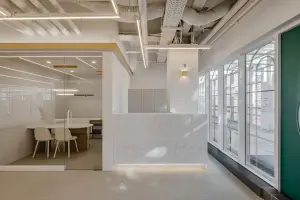 모던 인더스트리얼 피트니스센터 리셉션 인테리어